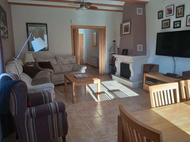 Property 2453 - Image 16